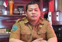Plt. Kepala Dinas Perkebunan Fakfak Widhi Asmoro Jati, ST., MT saat ditemui wartawan jabar.tagarutama.com